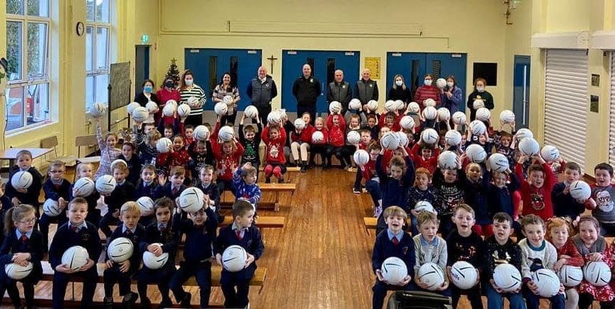 O’Neills Football For Every Student in St Tierney’s PS